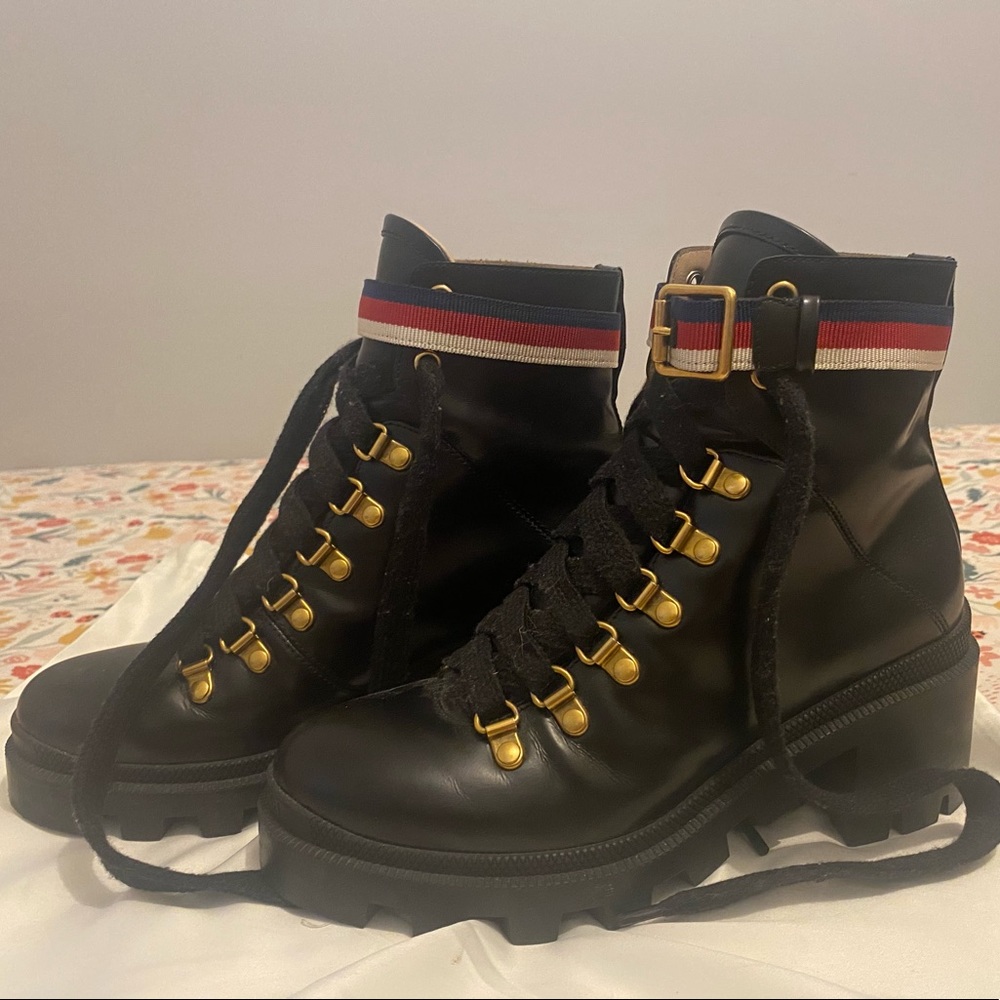 Leather ankle boot with Sylvie Webb
